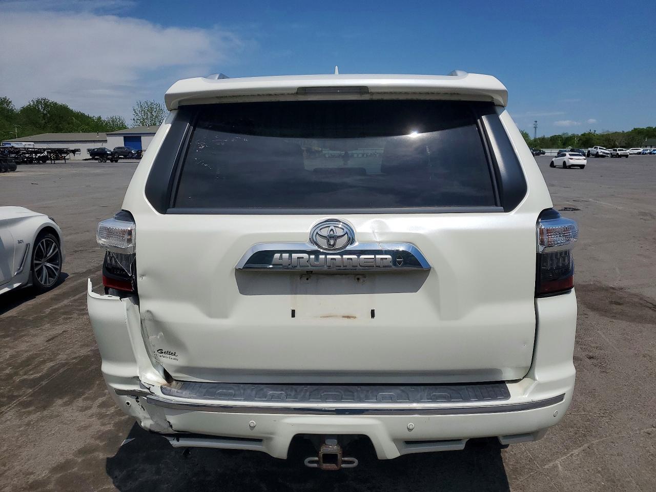 2016 Toyota 4Runner Limited - Image 6