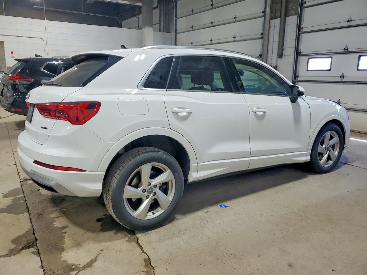 2019 Audi Q3 Premium - Фото 3