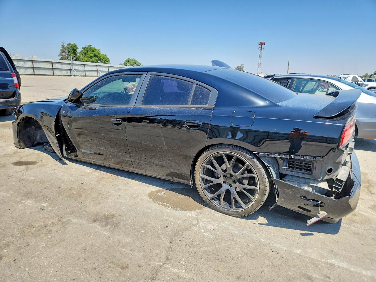 2014 Dodge Charger Se - Image 2