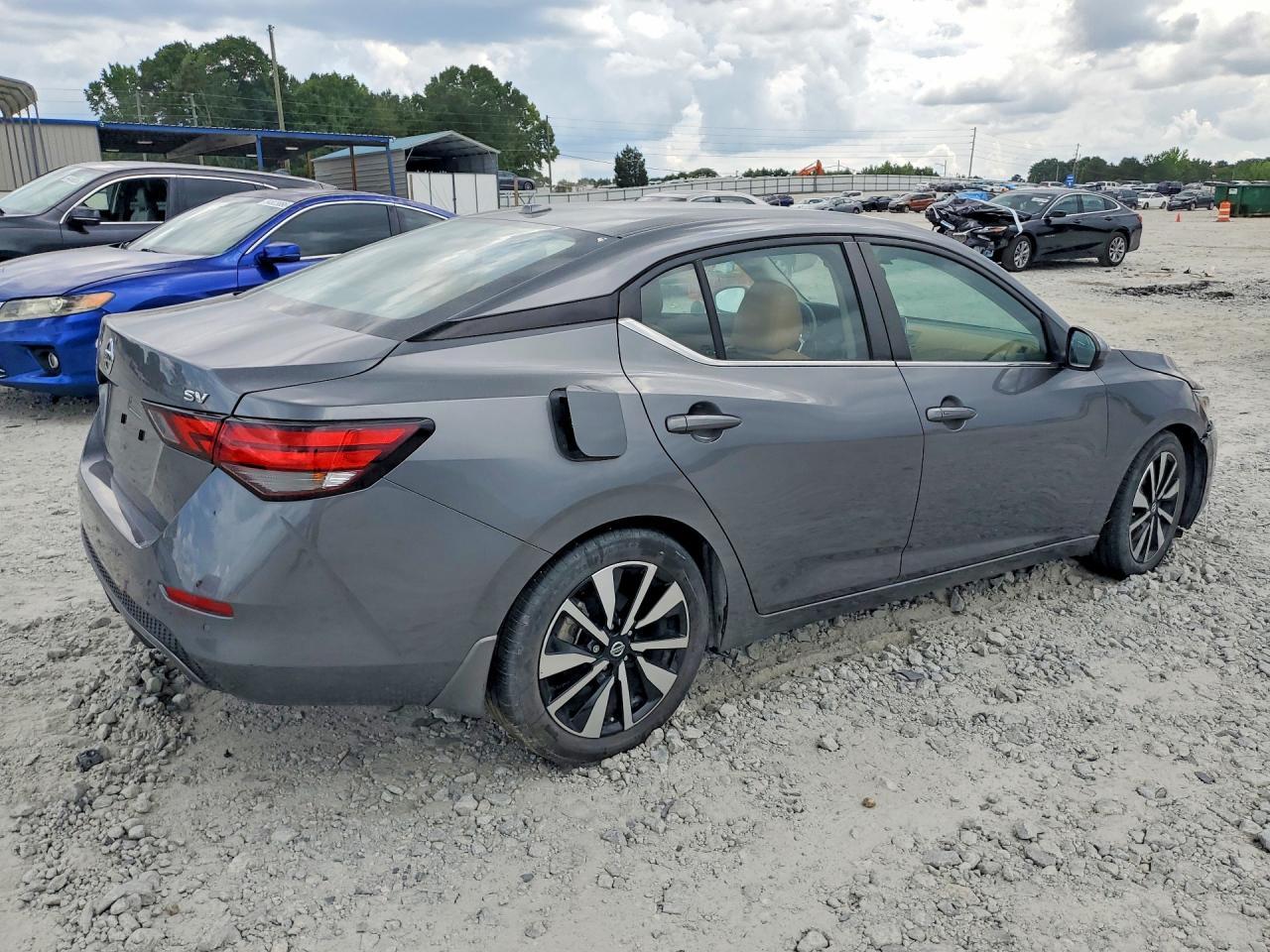 2022 Nissan Sentra Sv - Image 3