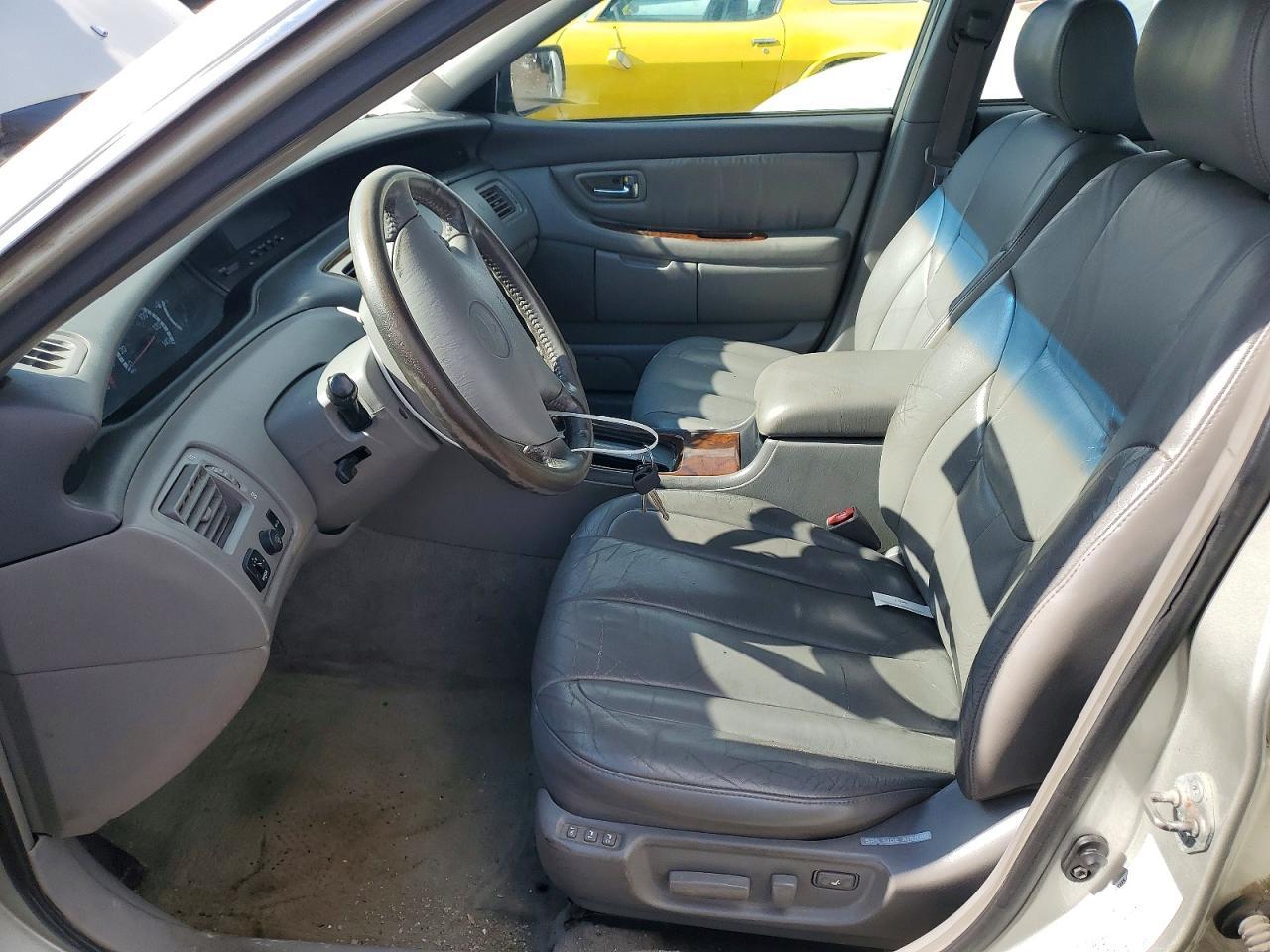 2000 Toyota Avalon Xls - Image 7