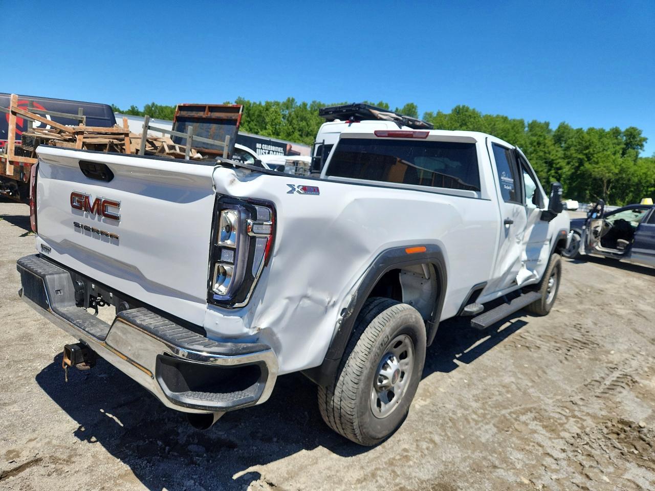 2024 GMC Sierra K3500 - Фото 4