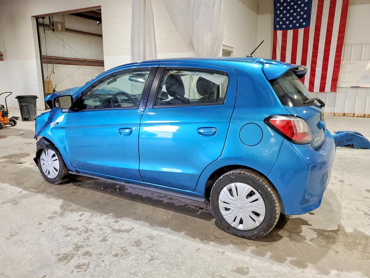 2022 Mitsubishi Mirage Es - Image 2