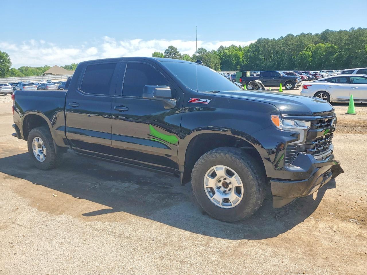 2024 Chevrolet Silverado K1500 Rst - Image 4