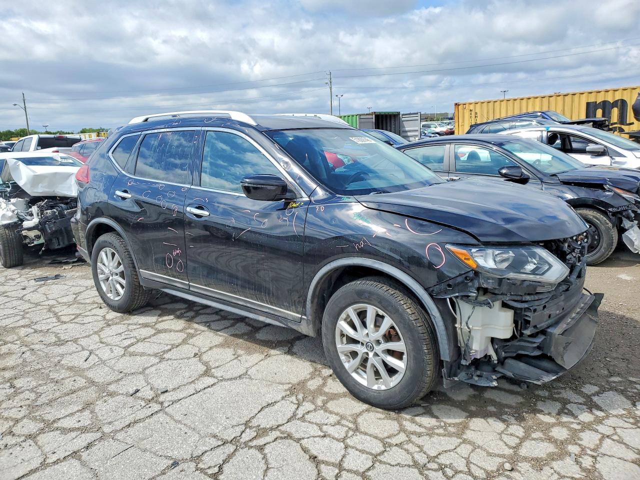 2018 Nissan Rogue Sv - Image 4