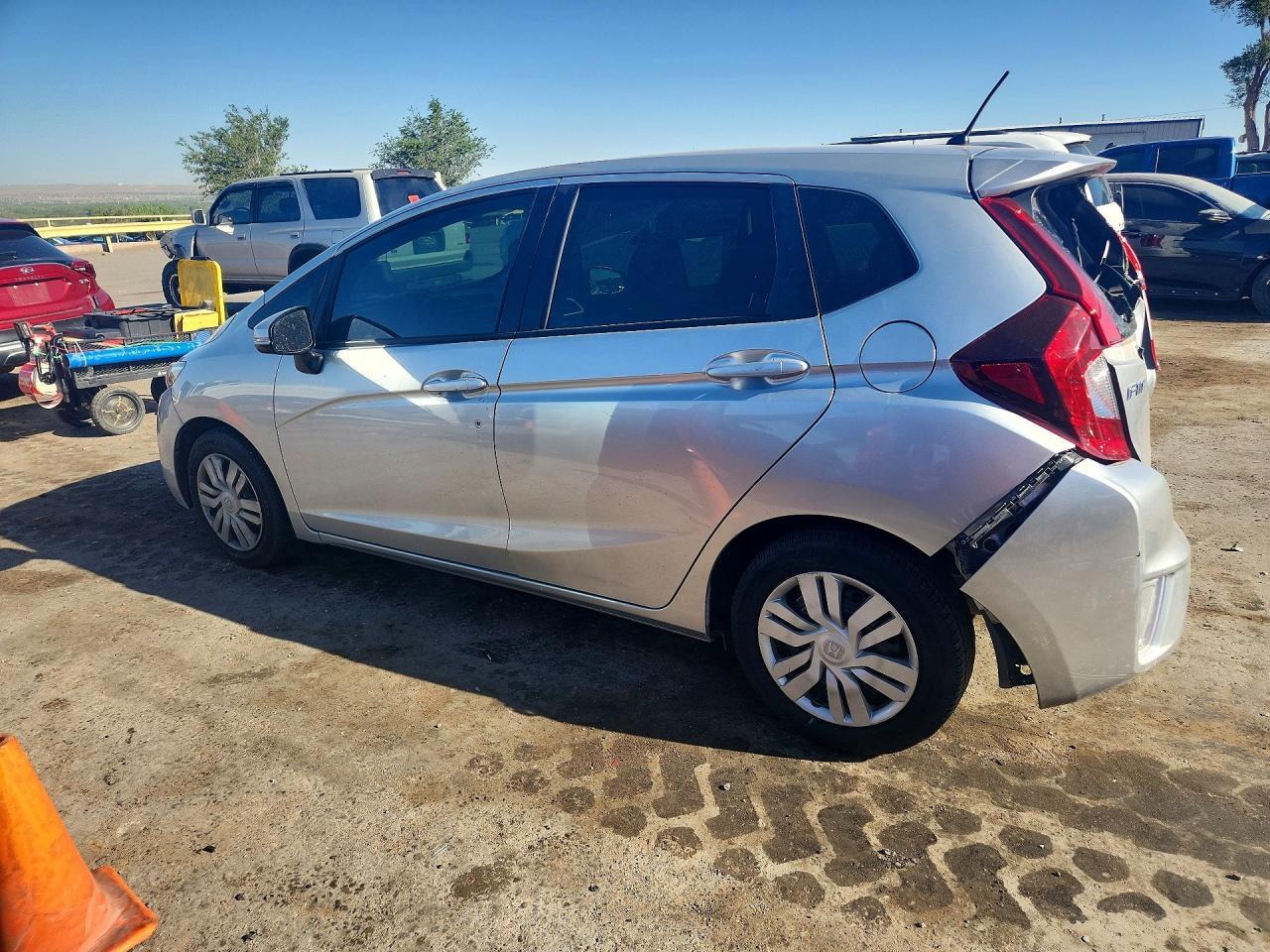 2016 Honda Fit - Фото 2