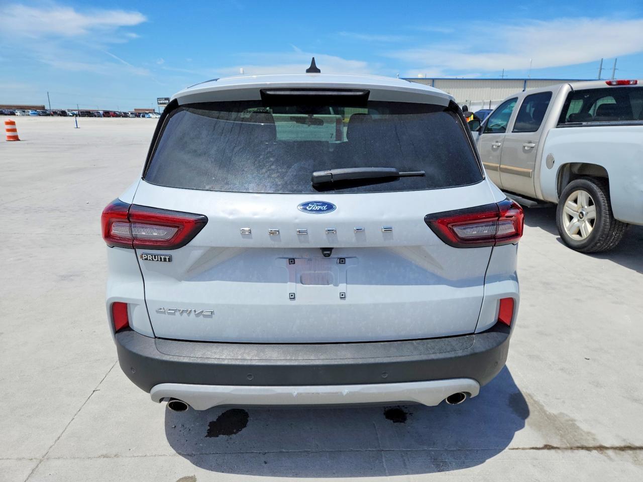 2025 Ford Escape Active - Фото 6