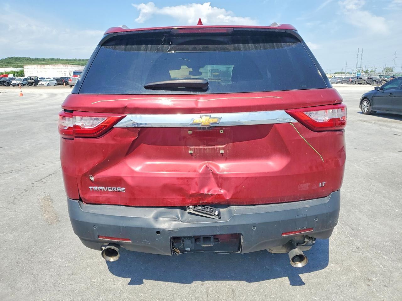2018 Chevrolet Traverse Lt - Image 6