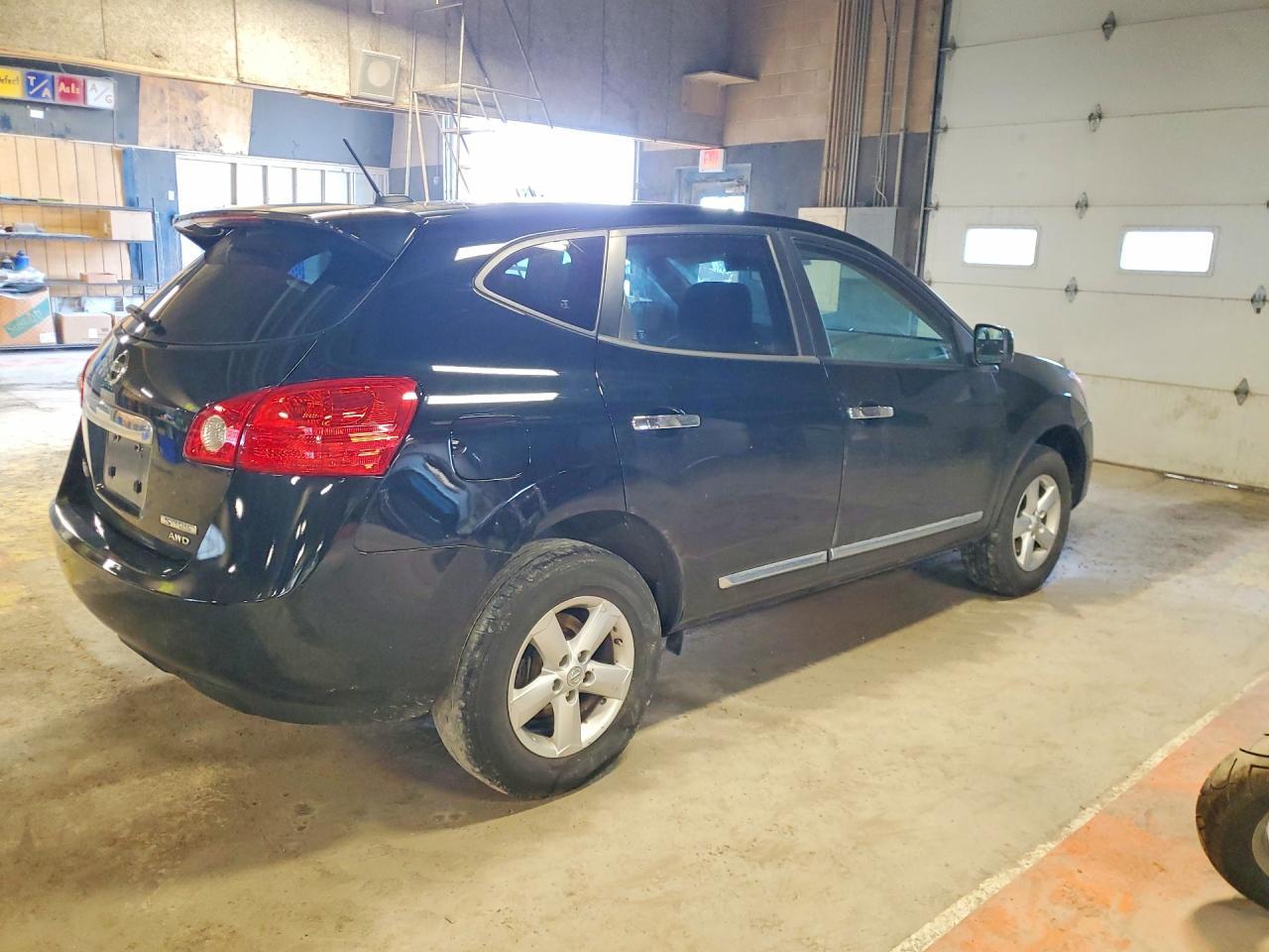 2013 Nissan Rogue S - Image 3