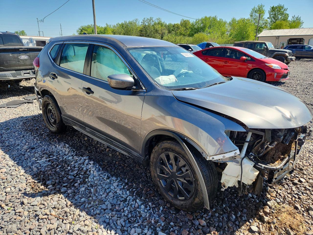 2018 Nissan Rogue S - Image 4