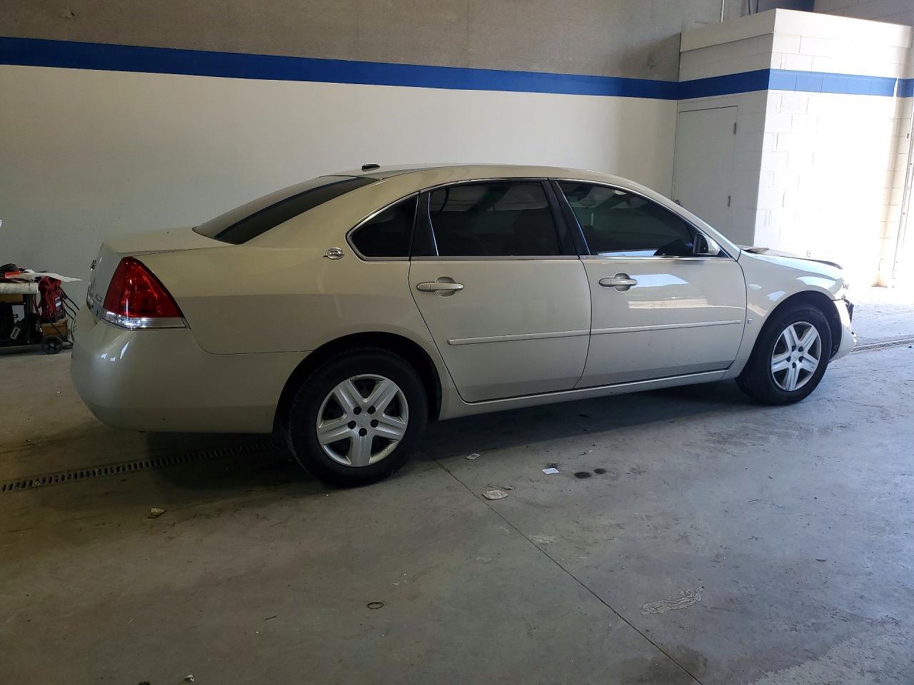 2008 Chevrolet Impala Ls - Image 3