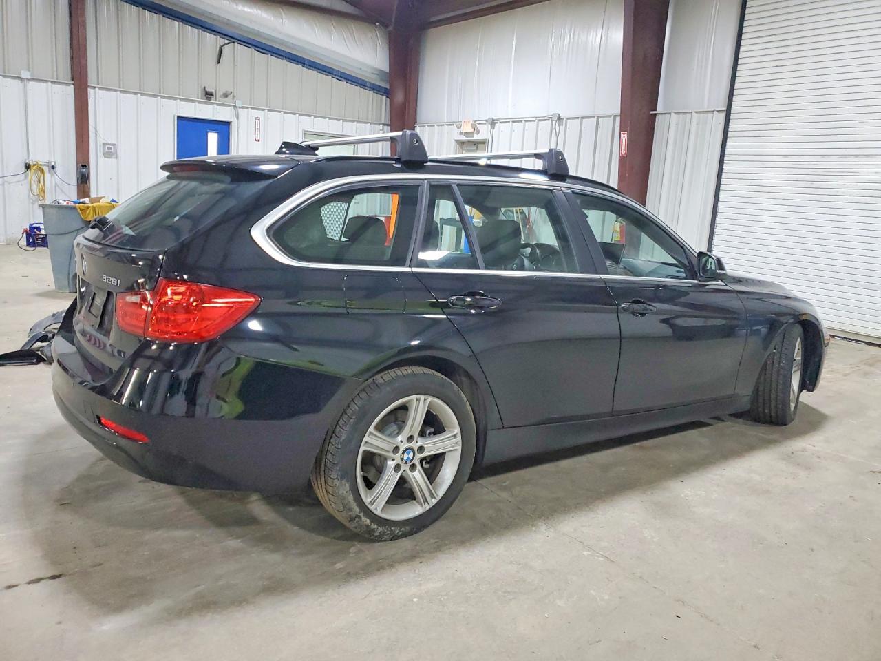 2015 BMW 328 I - Image 3