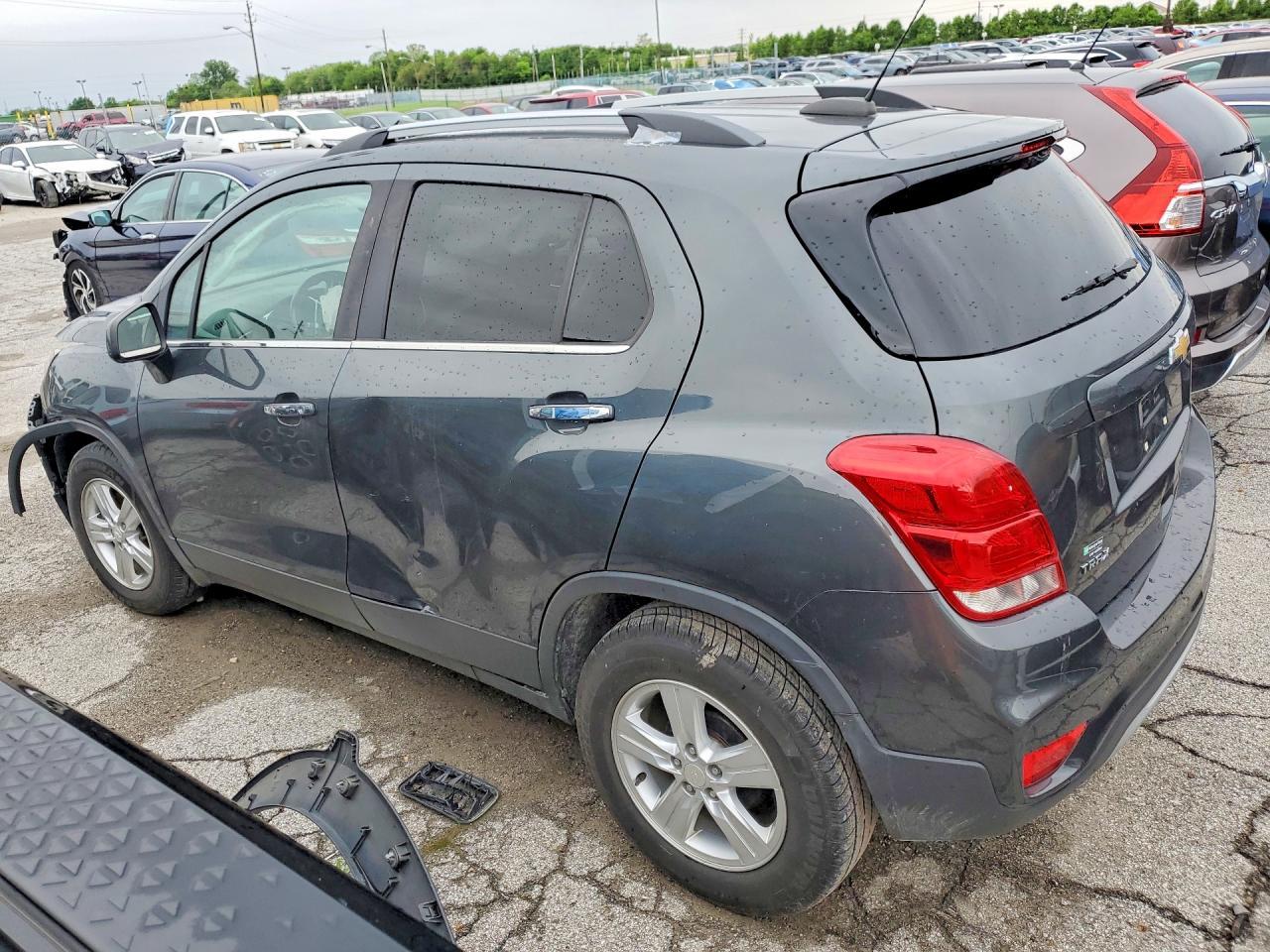 2020 Chevrolet Trax 1Lt - Фото 2