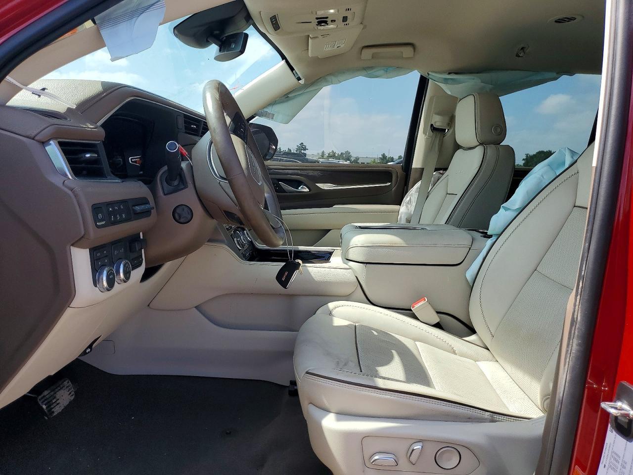 2023 GMC Yukon Denali - Фото 7