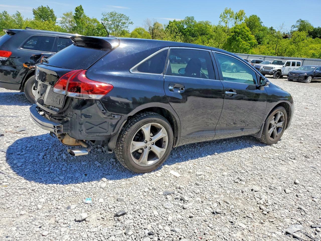 2014 Toyota Venza Xle - Image 3