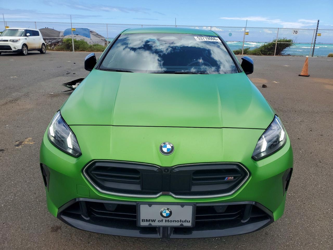 2025 BMW M235Xi - Фото 5