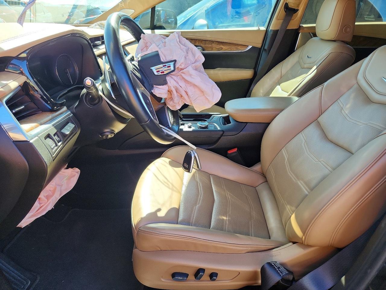 2022 Cadillac Xt5 Sport - Image 7
