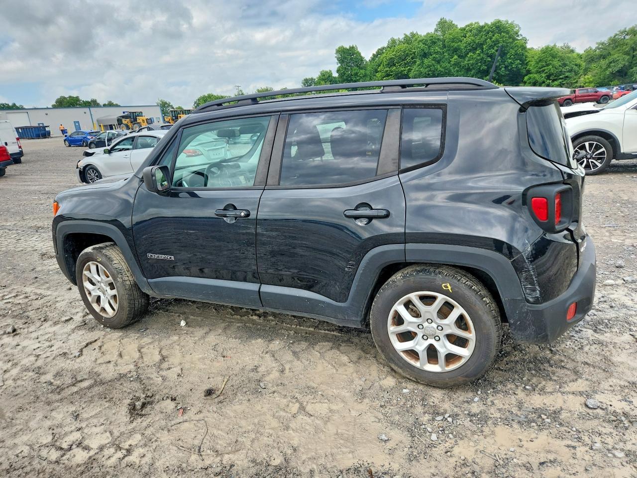 2018 Jeep Renegade Sport - Фото 2