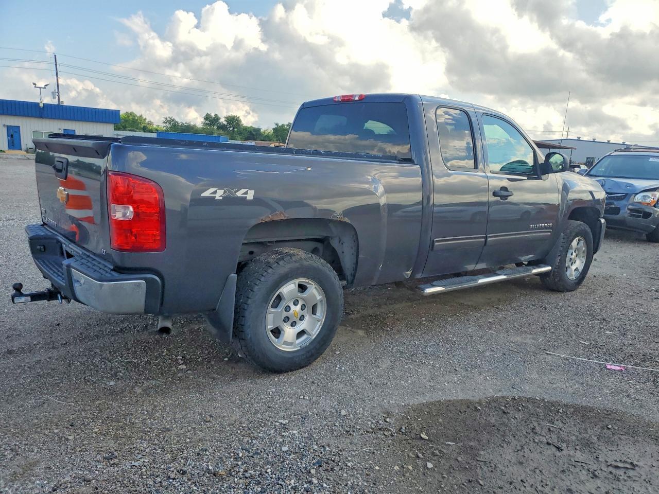 2011 Chevrolet Silverado K1500 Lt - Фото 3