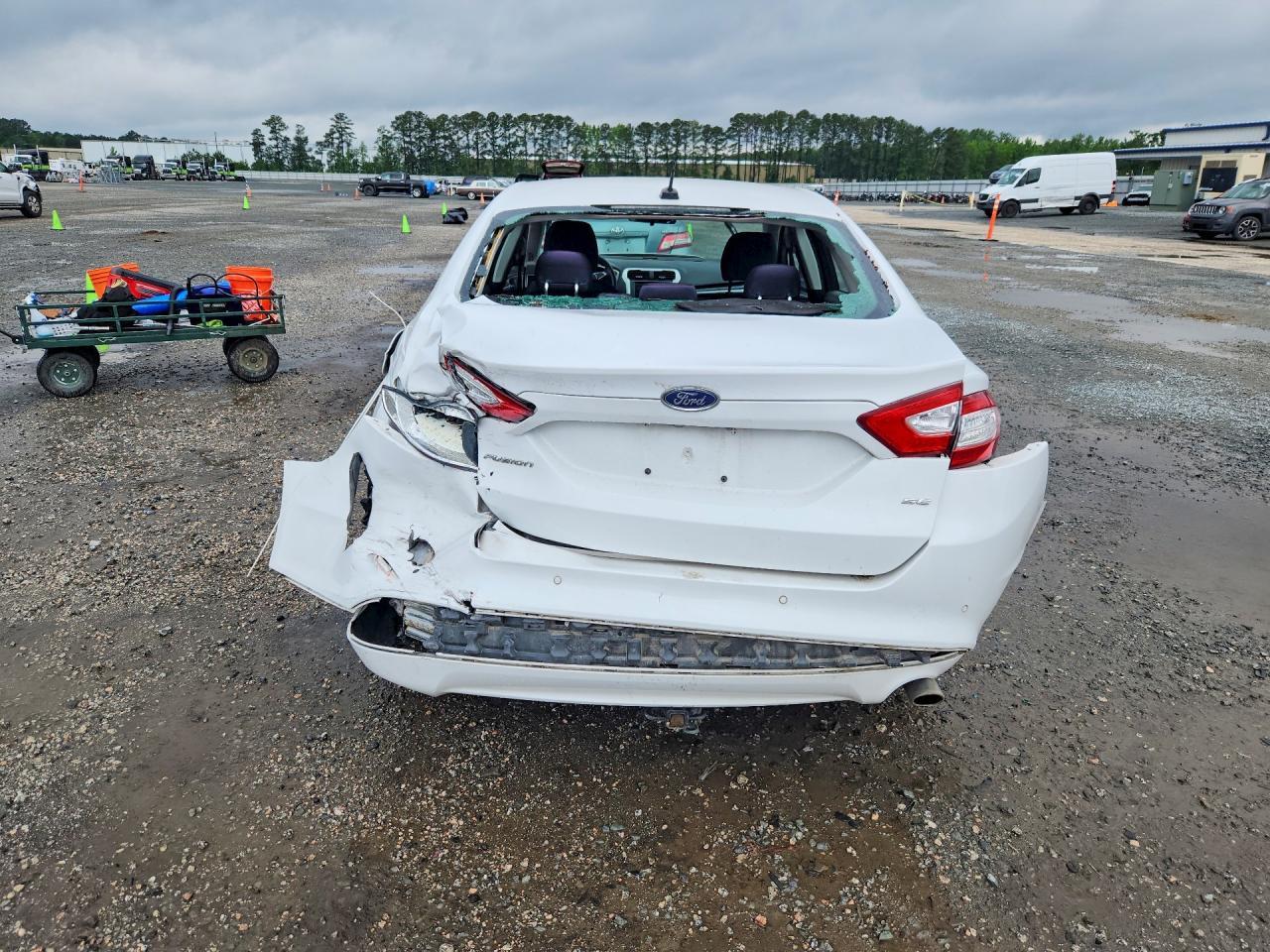 2016 Ford Fusion Se - Image 6