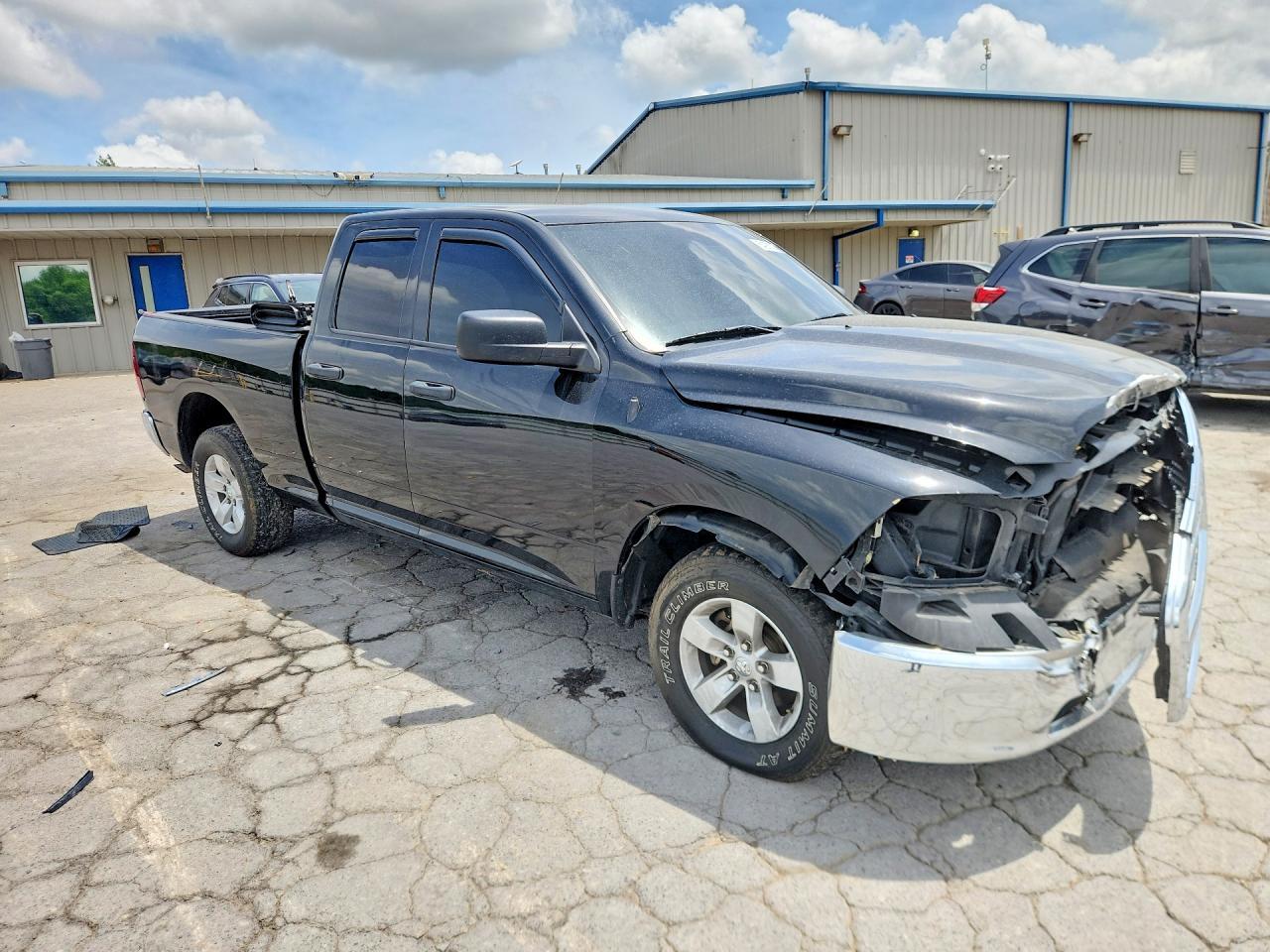2019 Ram 1500 Classic Tradesman - Image 4