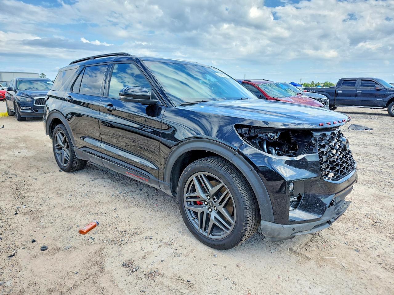 2025 Ford Explorer St - Фото 4