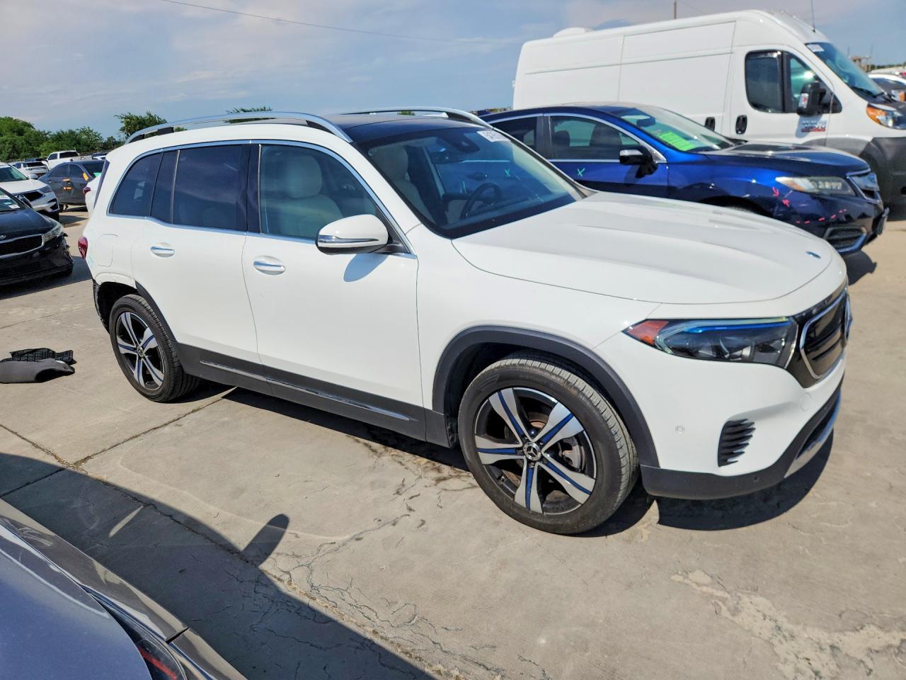 2023 Mercedes-Benz Eqb 350 4Matic - Фото 4