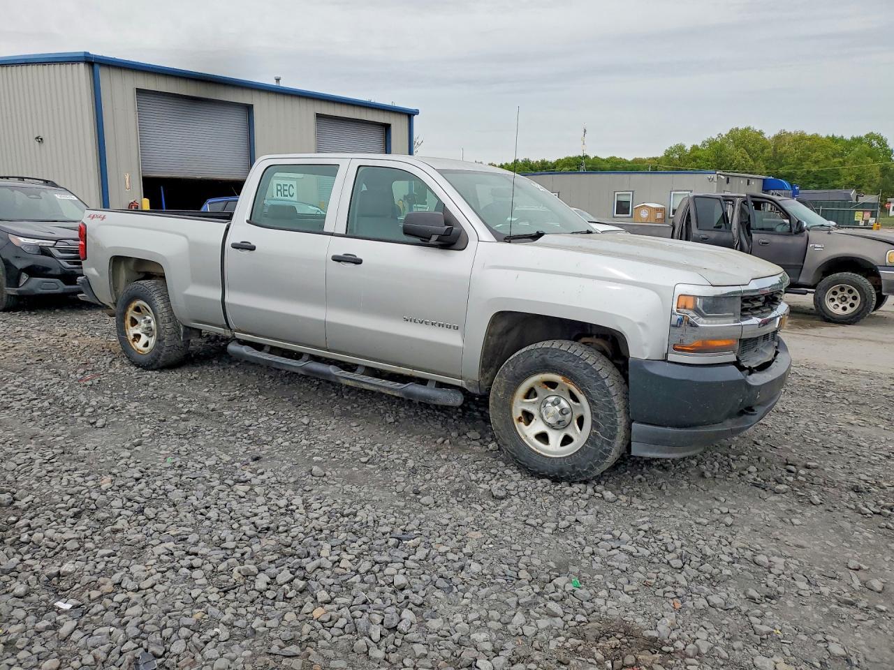 2016 Chevrolet Silverado K1500 - Image 4