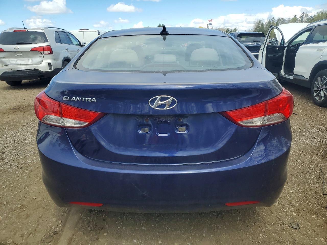 2013 Hyundai Elantra Gls - Image 6
