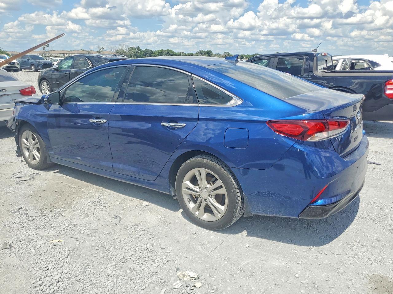 2018 Hyundai Sonata Limited - Image 2