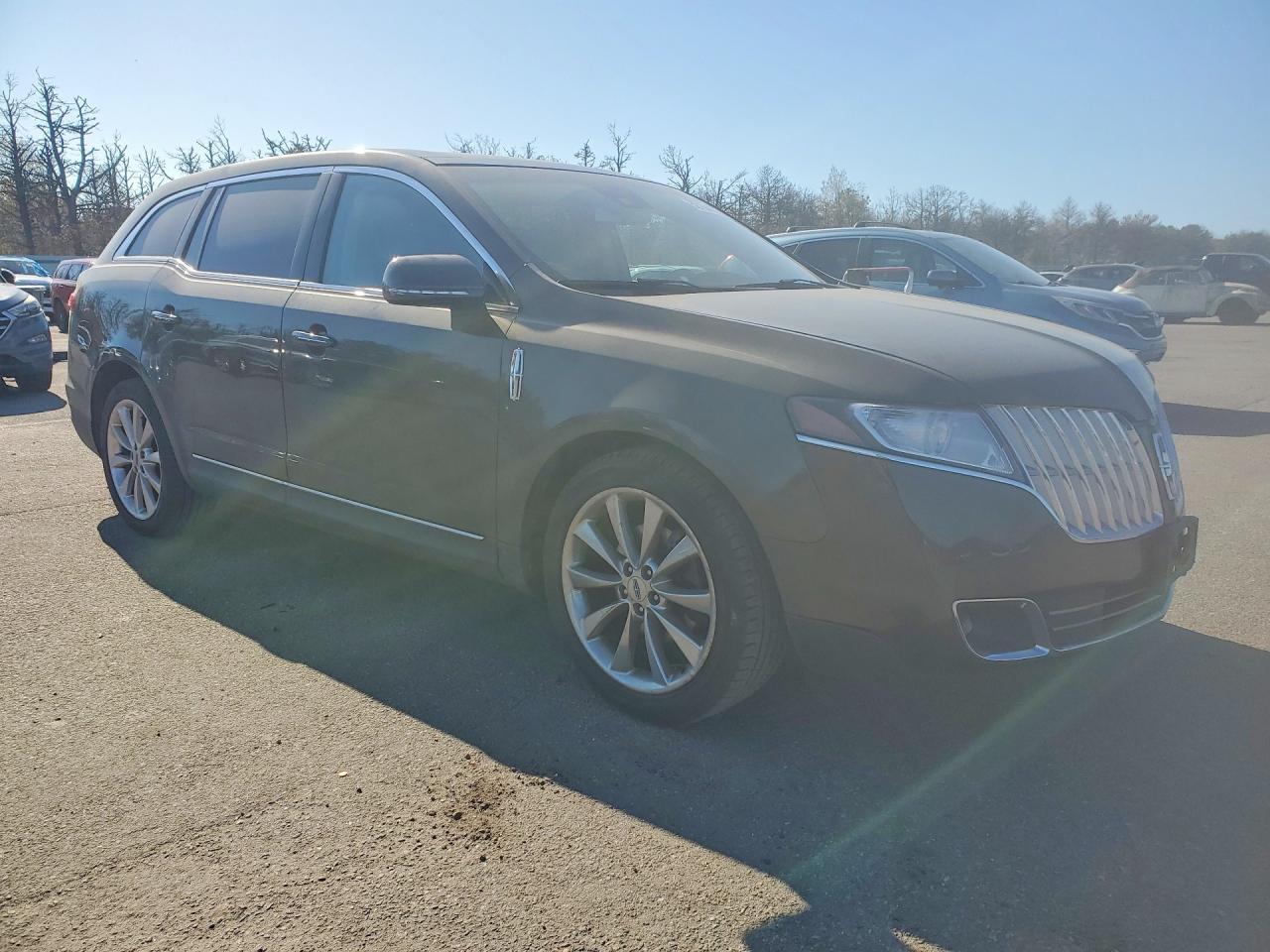 2011 Lincoln Mkt - Фото 4