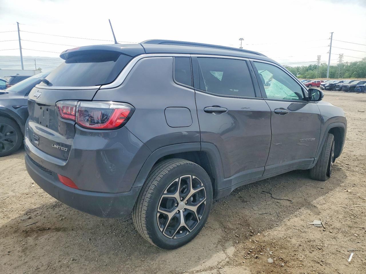 2024 Jeep Compass Limited - Image 3