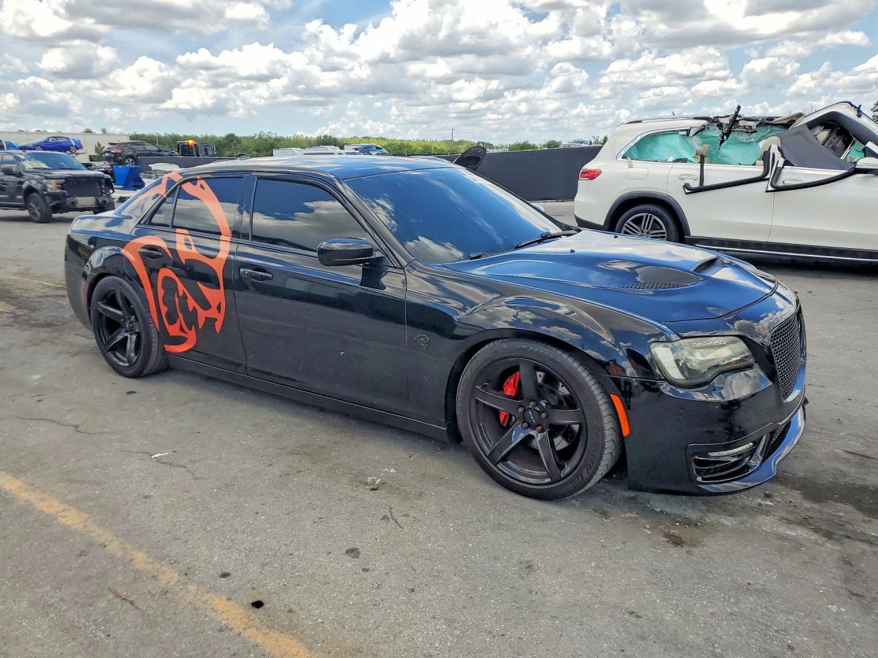 2016 Chrysler 300C - Фото 4