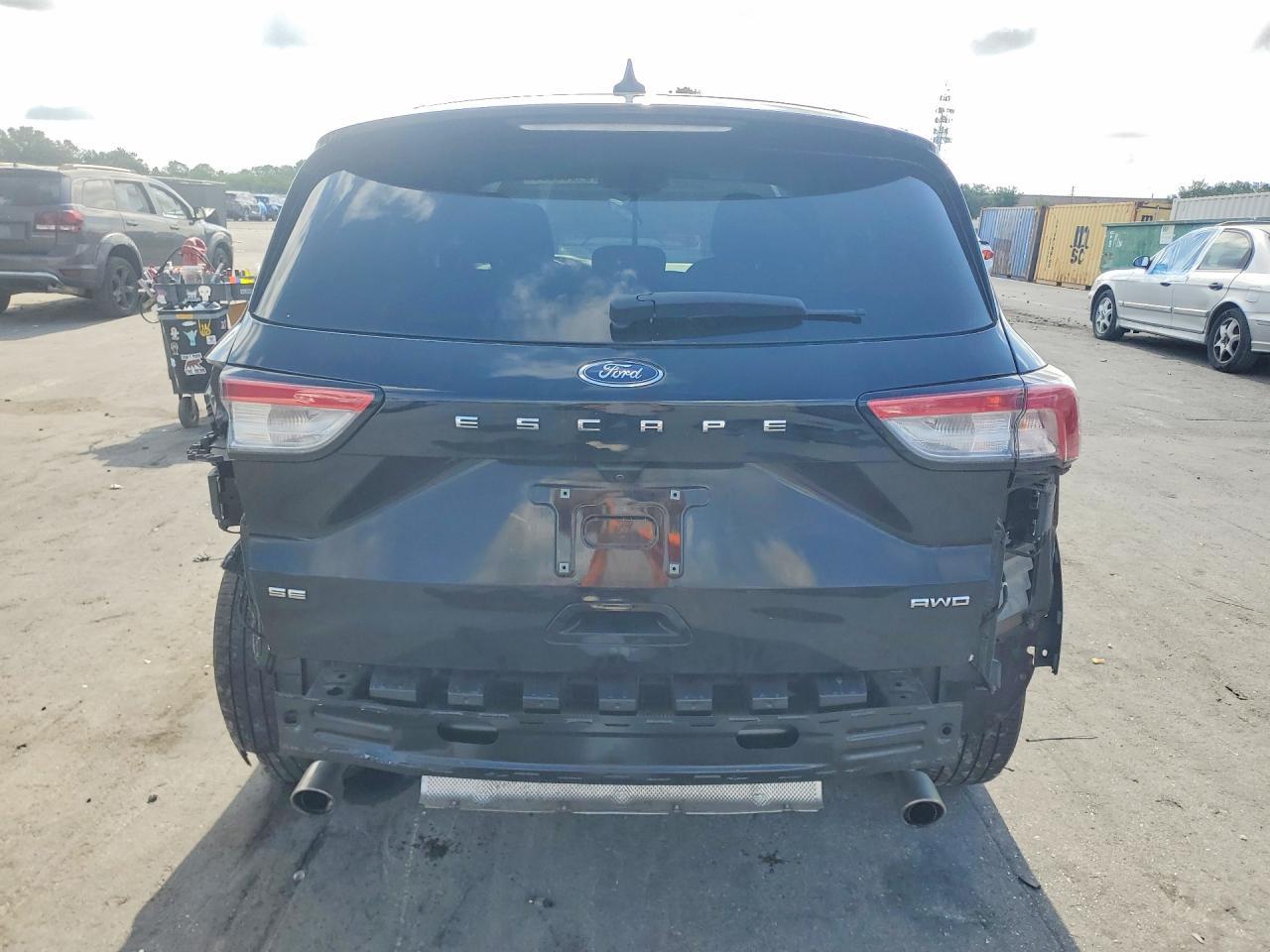 2022 Ford Escape Se - Фото 6