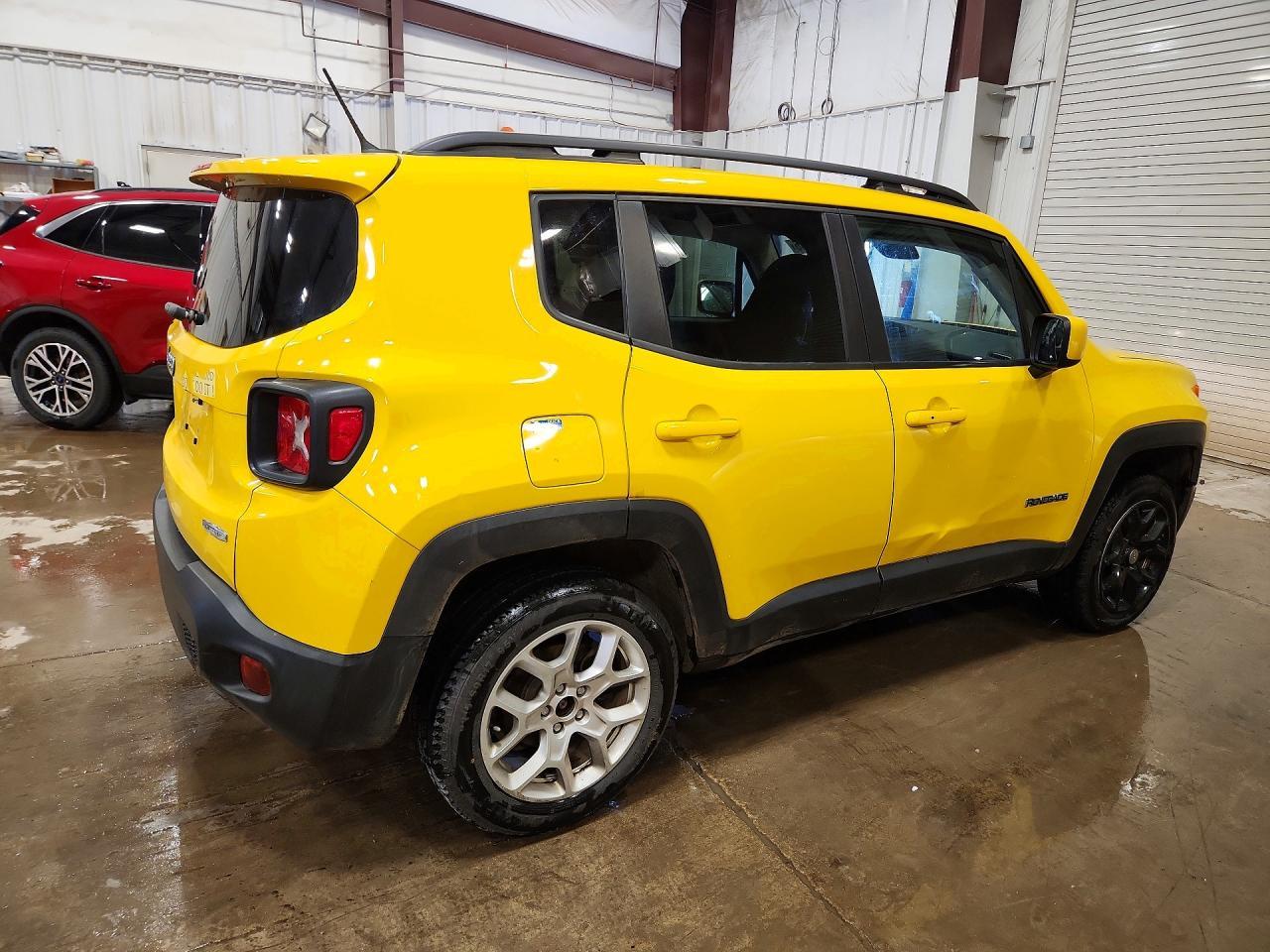 2017 Jeep Renegade Latitude - Фото 3