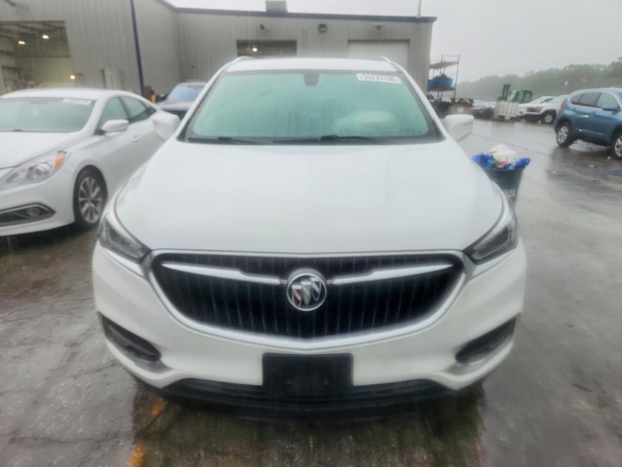 2018 Buick Enclave Essence - Фото 5