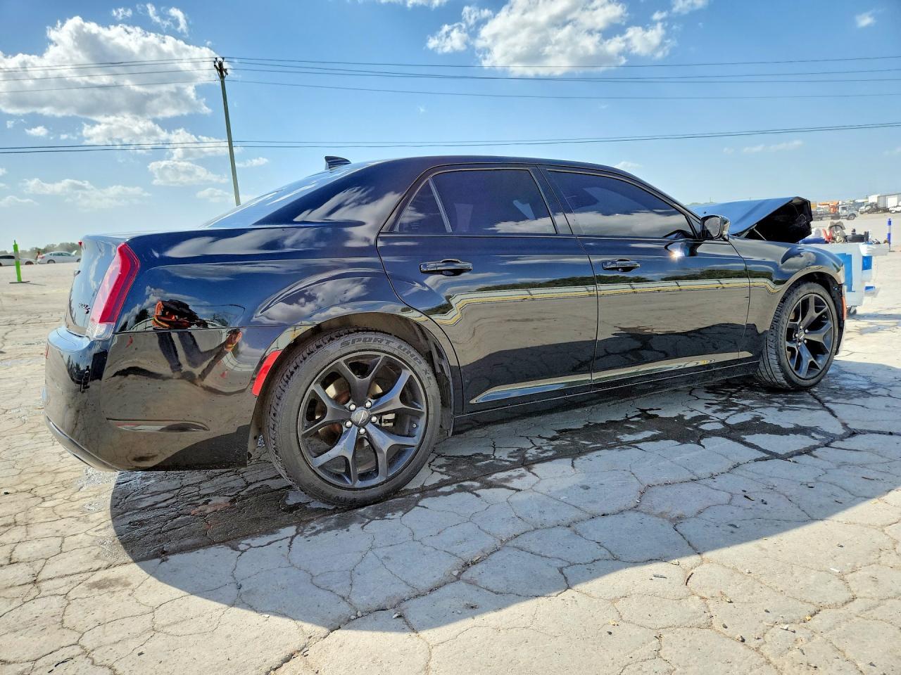 2022 Chrysler 300 S - Image 3