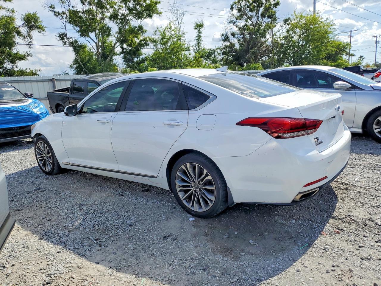 2016 Hyundai Genesis 3.8L - Image 2