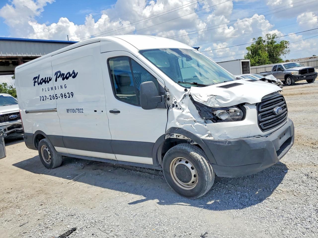 2019 Ford Transit 250 Delivery Van - Фото 4