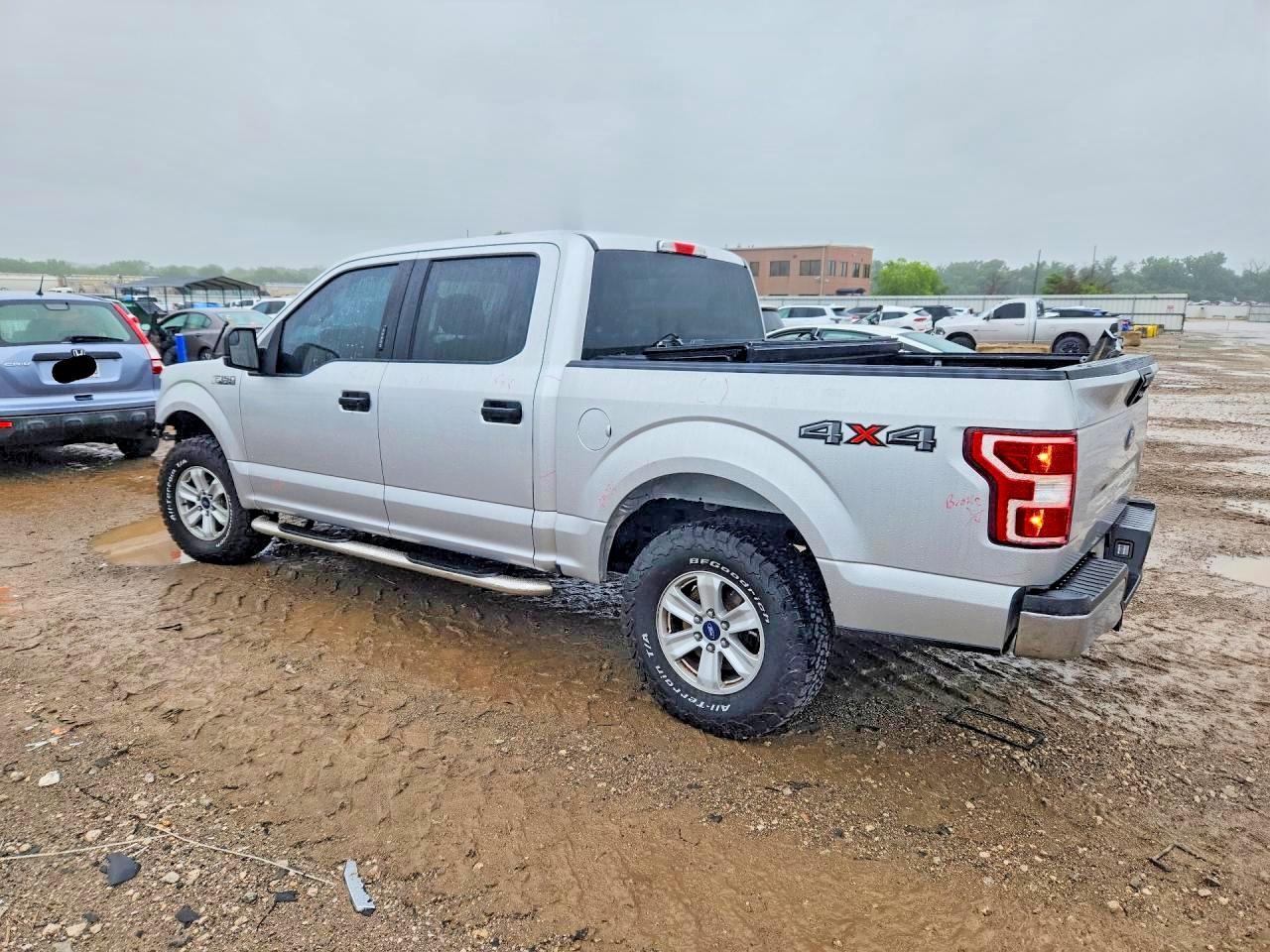 2018 Ford F150 Supercrew - Фото 2
