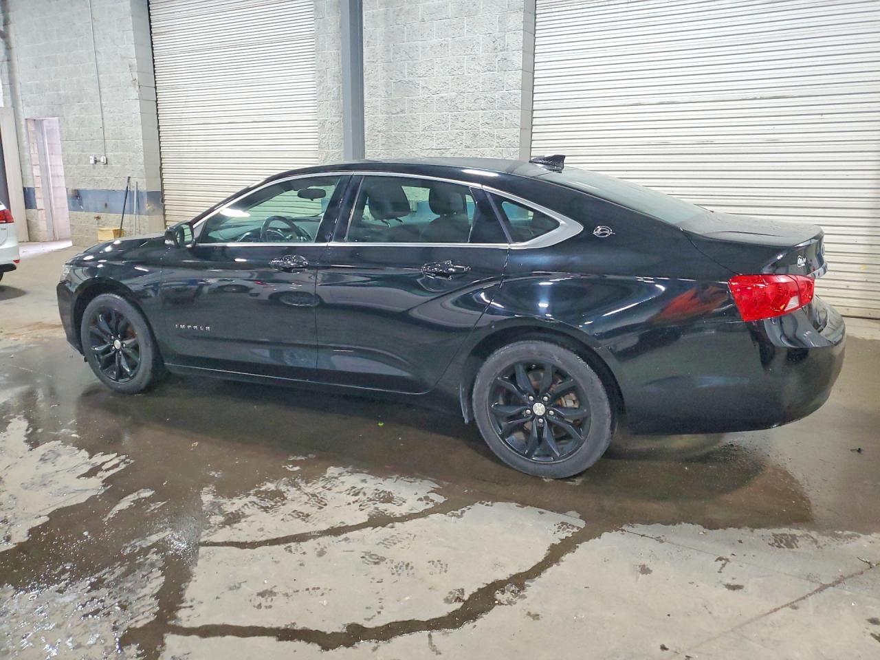 2018 Chevrolet Impala Lt - Фото 2