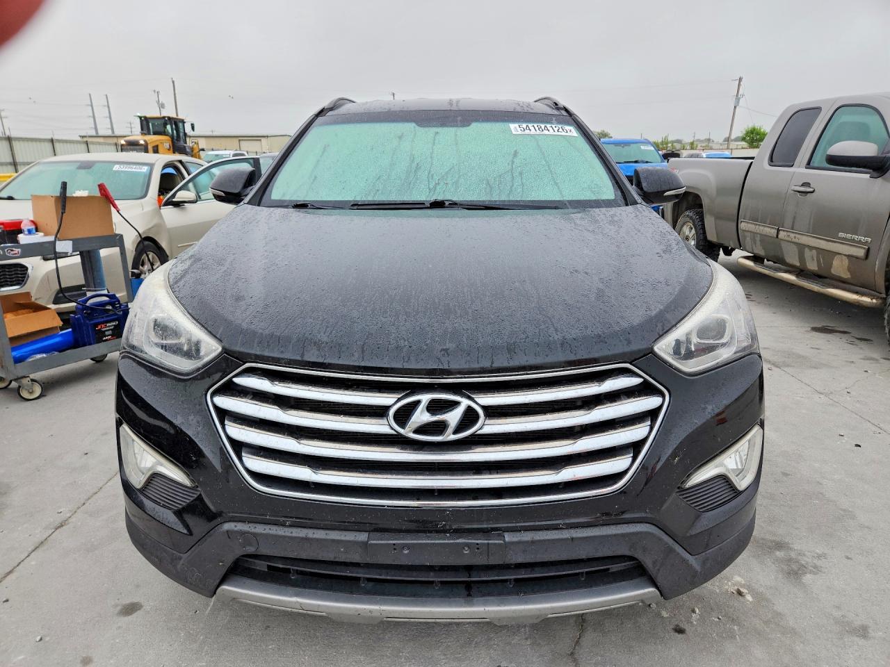 2014 Hyundai Santa Fe Gls - Image 5
