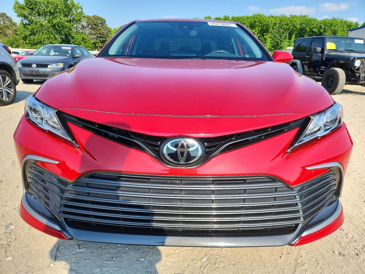 2024 Toyota Camry Le - Image 5