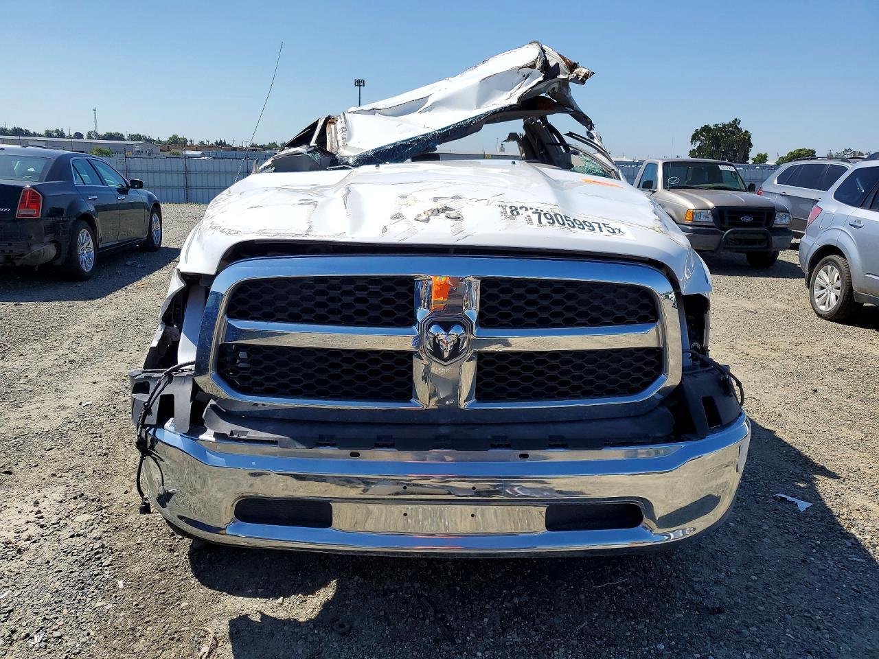 2017 Ram 1500 Slt - Image 5