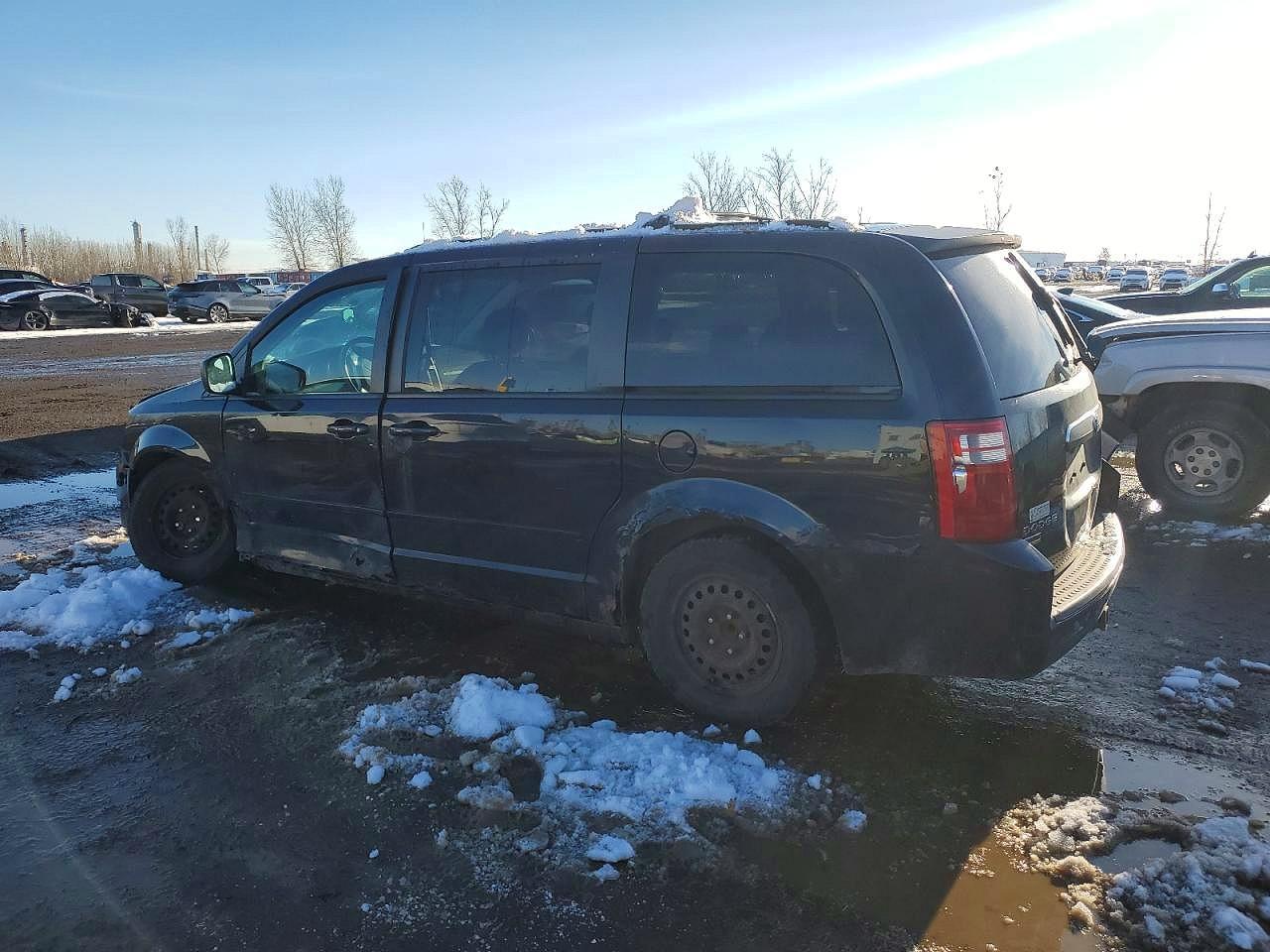 2010 Dodge Grand Caravan Se - Image 2