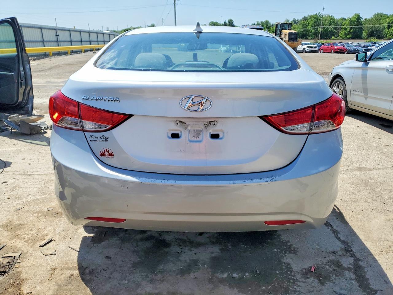 2012 Hyundai Elantra Gls - Фото 6