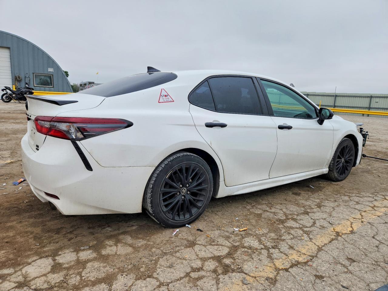 2021 Toyota Camry Se Nightshade - Image 3