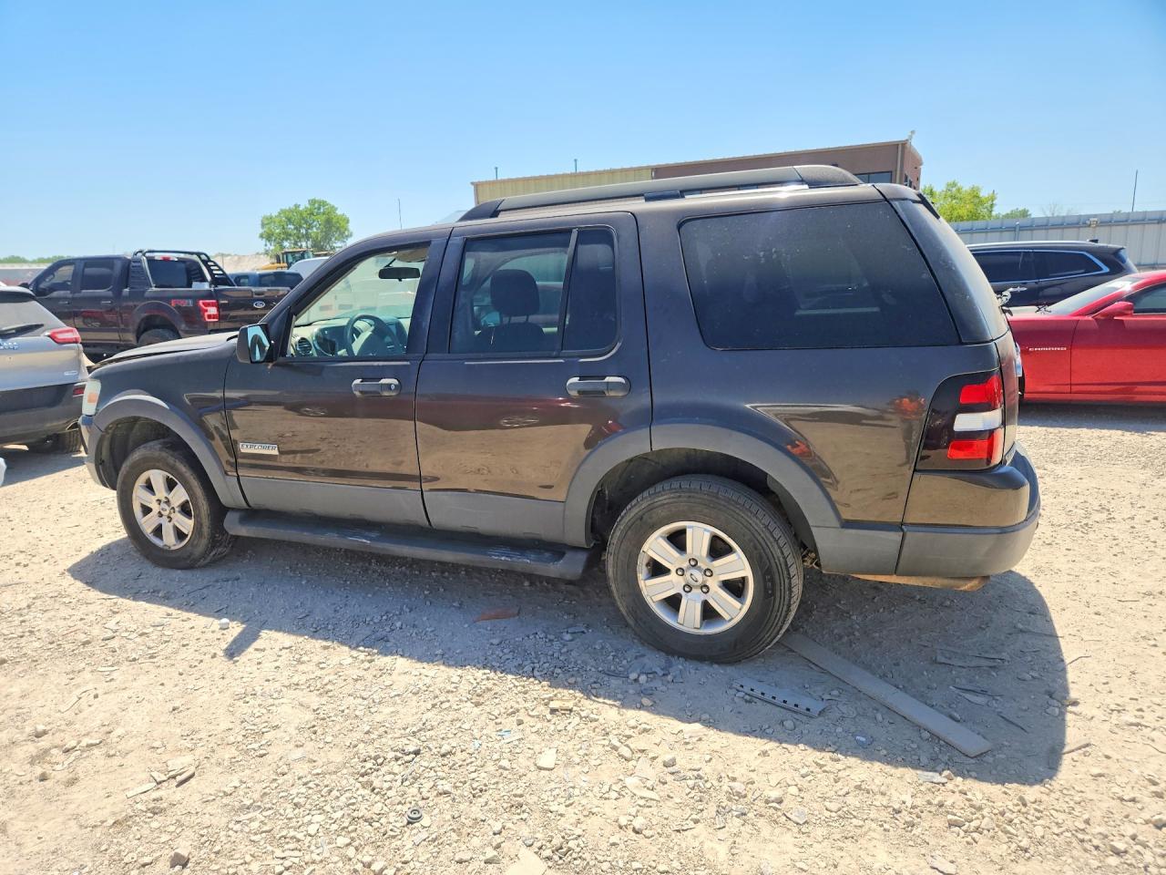 2008 Ford Explorer - Фото 2
