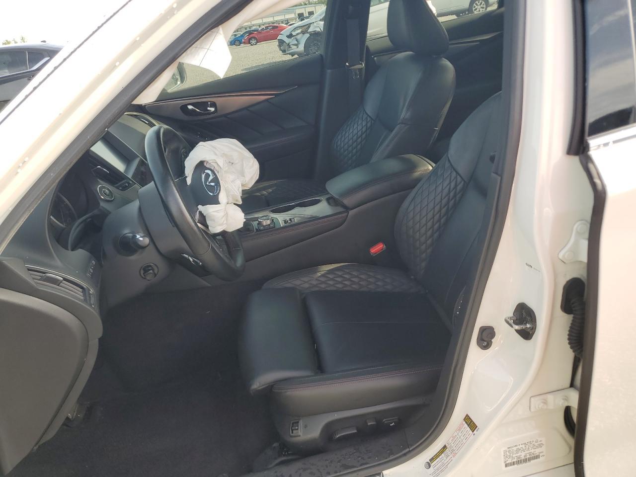 2018 Infiniti Q50 Red Sport 400 - Image 7