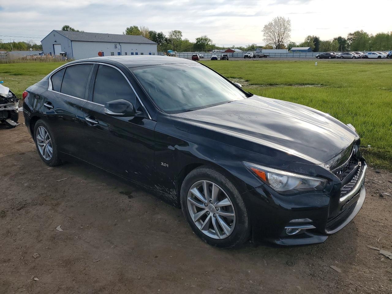 2017 Infiniti Q50 3.0T Premium - Image 4